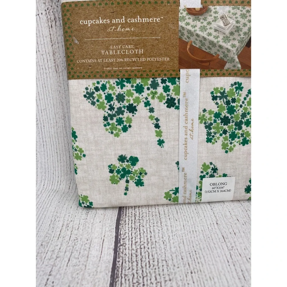 Cupcakes and Cashmere Tablecloth 60x104 Green Shamrock Clover Oblong Festive